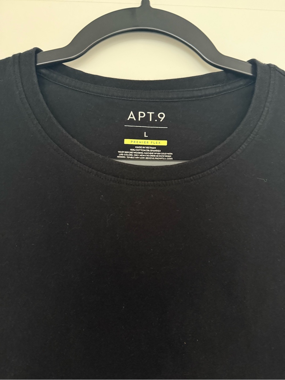 Lot of 4 Men’s Black T-Shirts Sz L - Picture 2 of 12
